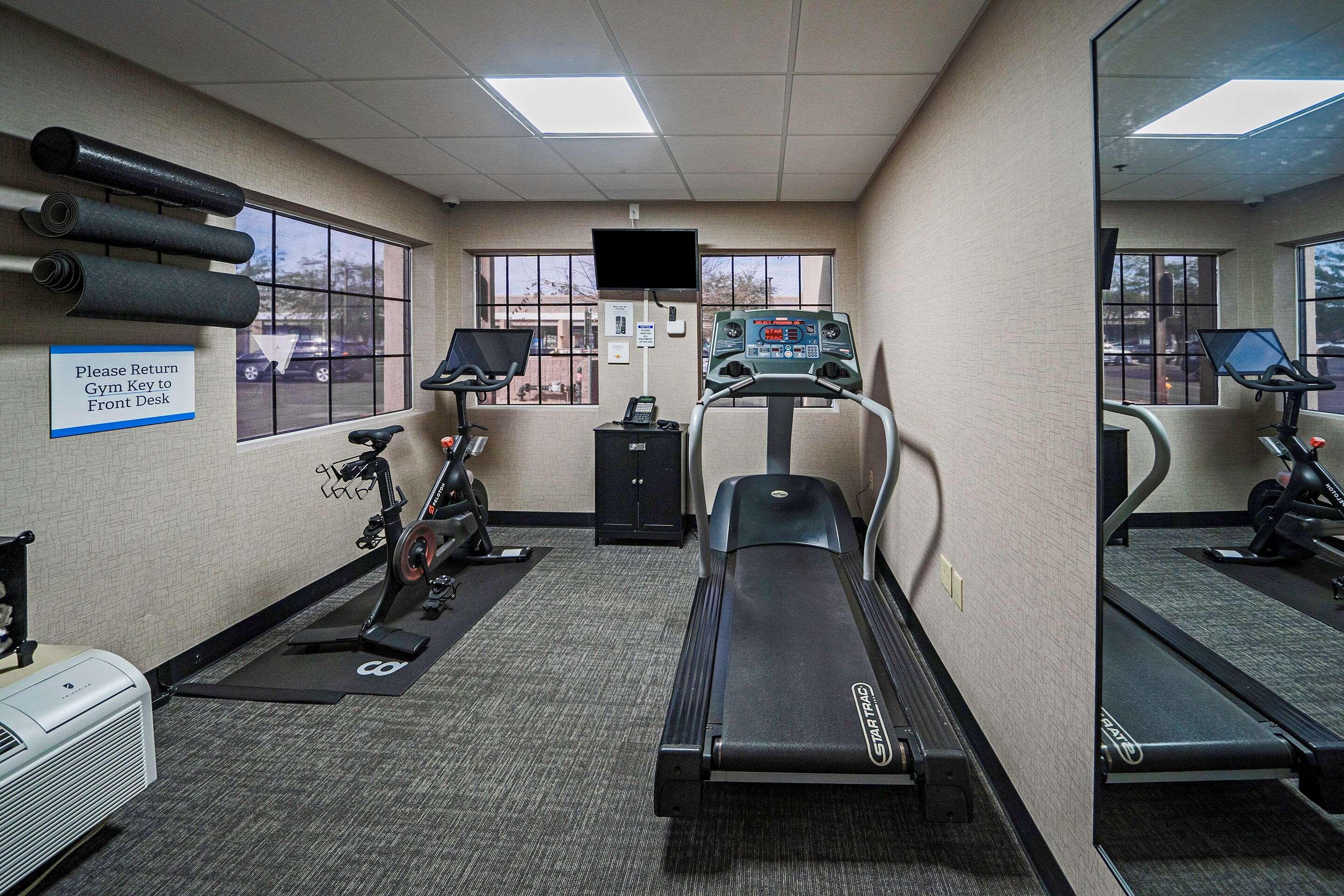 La Quinta Inn & Suites By Wyndham Tempe University, Phoenix מראה חיצוני תמונה