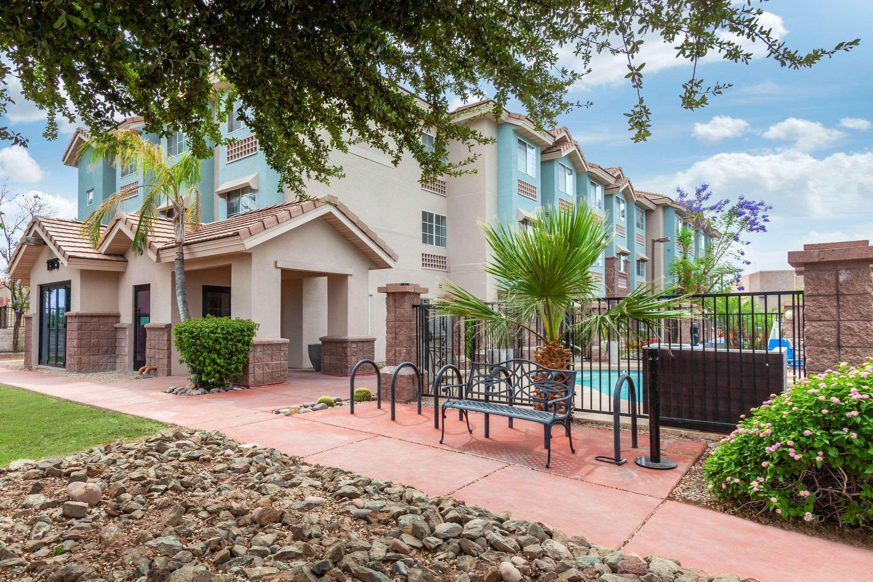 La Quinta Inn & Suites By Wyndham Tempe University, Phoenix מראה חיצוני תמונה