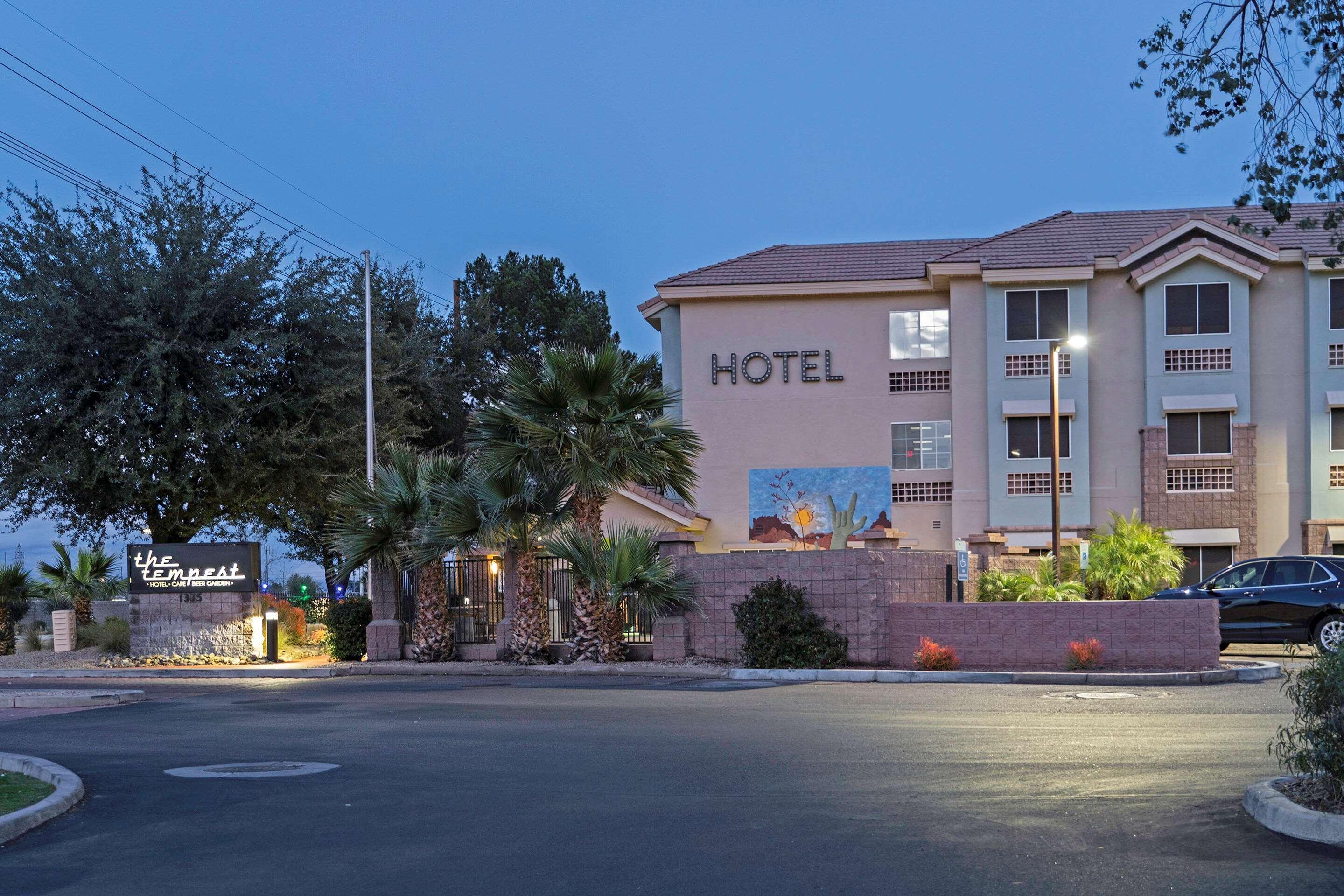 La Quinta Inn & Suites By Wyndham Tempe University, Phoenix מראה חיצוני תמונה