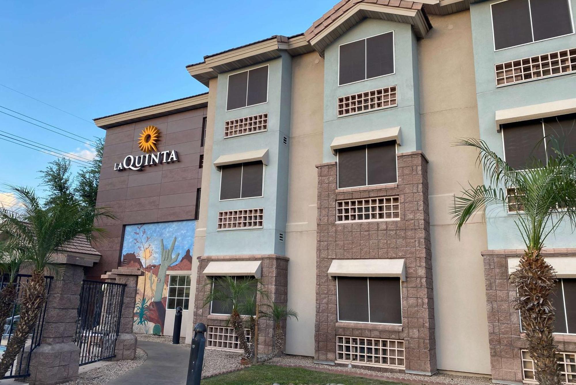 La Quinta Inn & Suites By Wyndham Tempe University, Phoenix מראה חיצוני תמונה